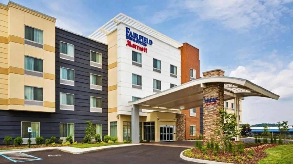 FairField Inn & Suites by Marriott Hotel in Johnson City TN 