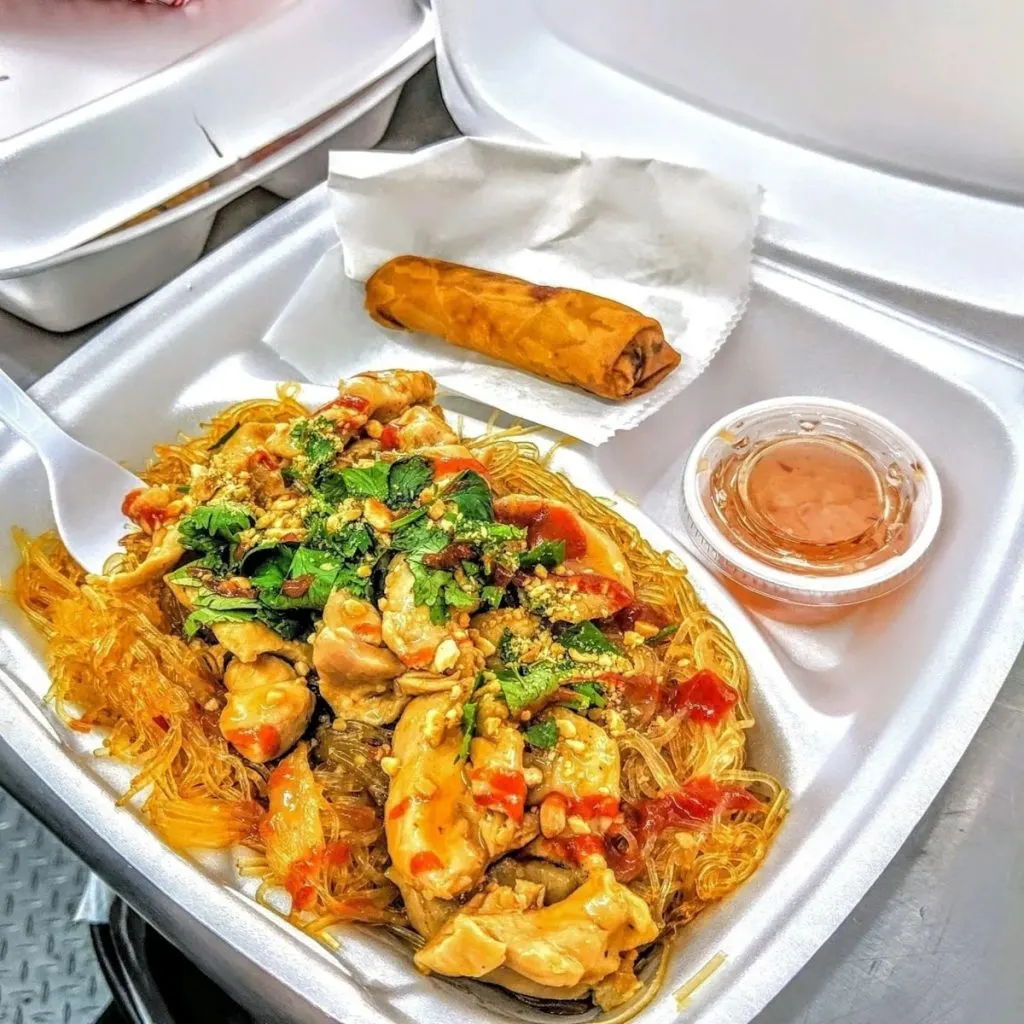 Thai food from Mae Melee's food truck in johnson city tn 