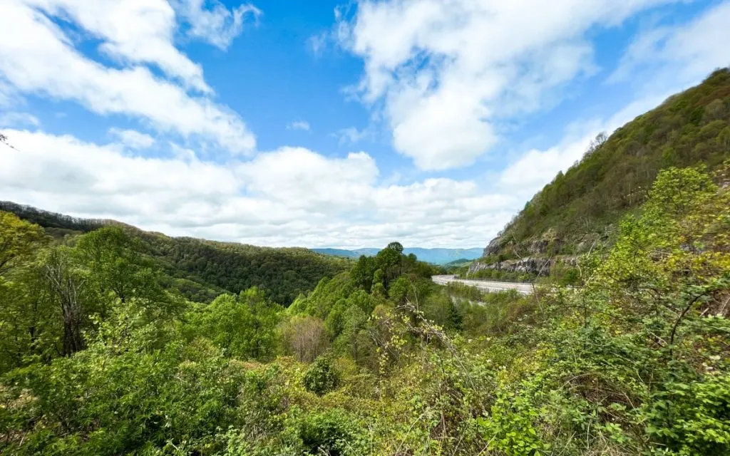 Sams Gap scenic overlook