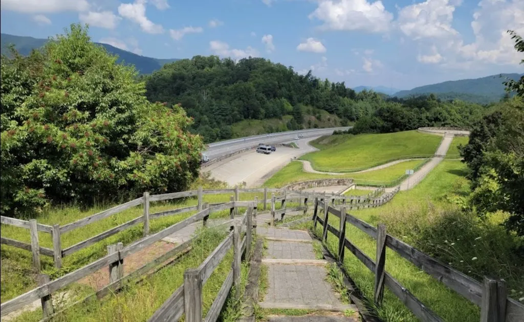 Scenic overlook with trail on the way from Johnson City to Asheville NC