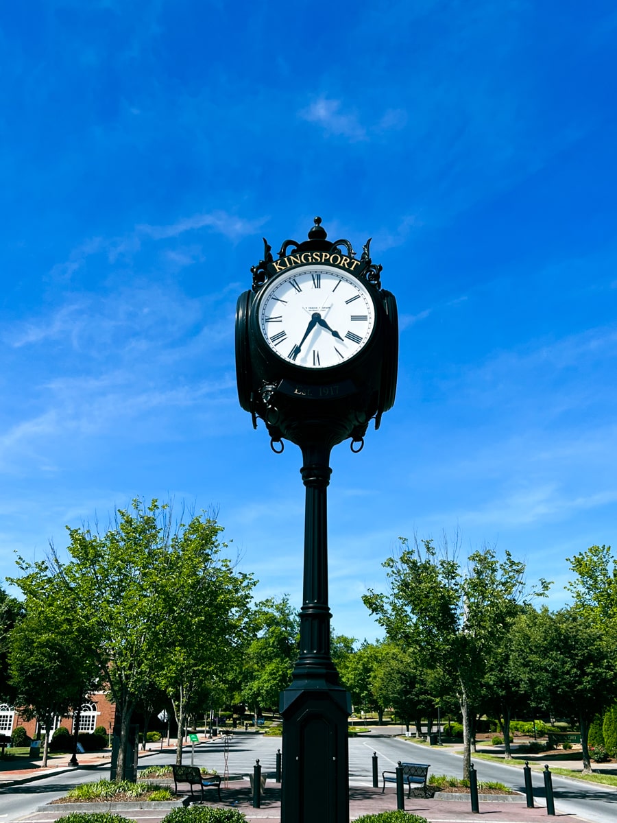 Clock in downtown Kingsport TN 
