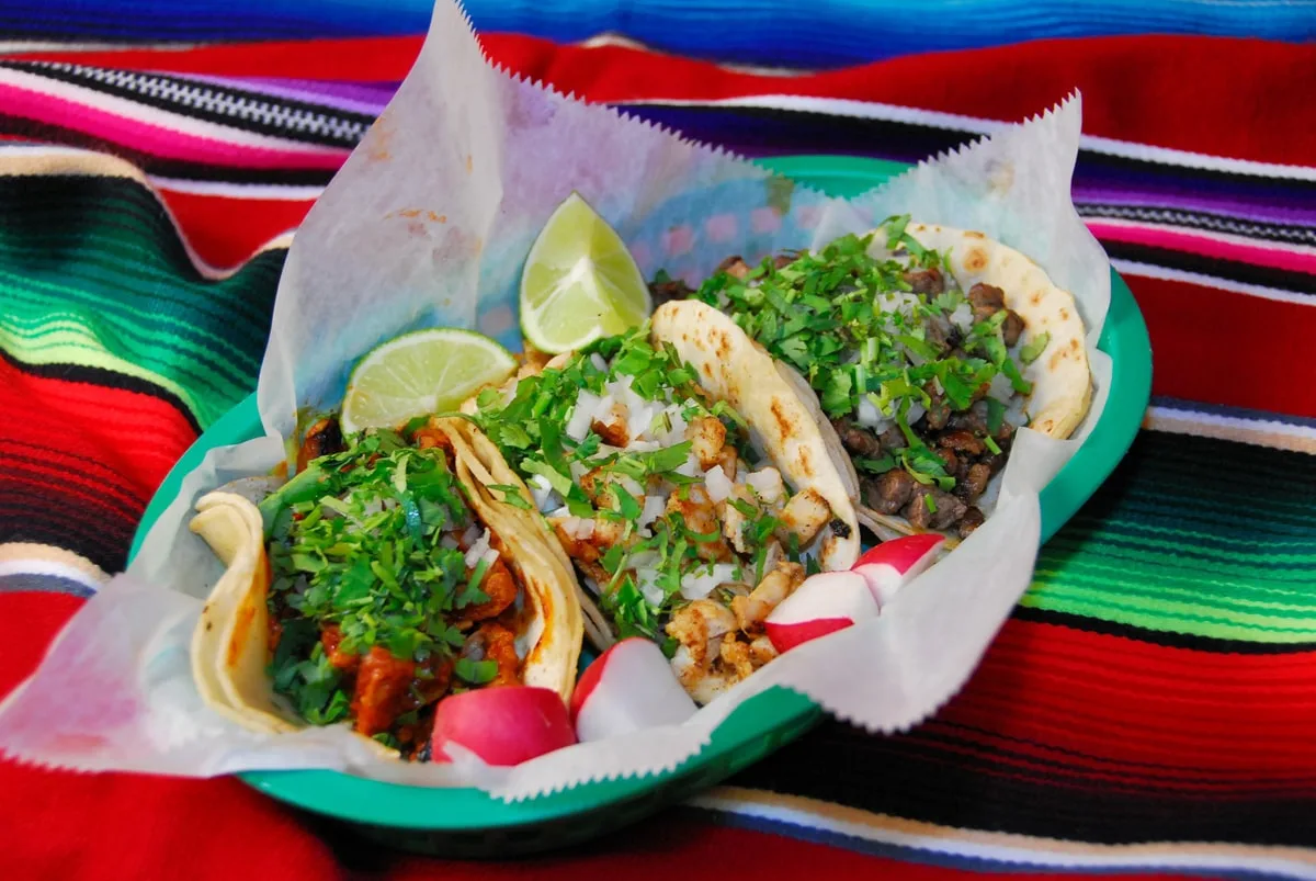 authentic mexican tacos from el charolais in Johnson city tn 