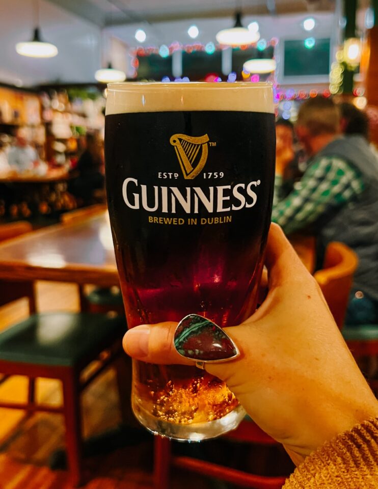 9 Best Bars & Clubs in Johnson City, TN (A Nightlife Guide)