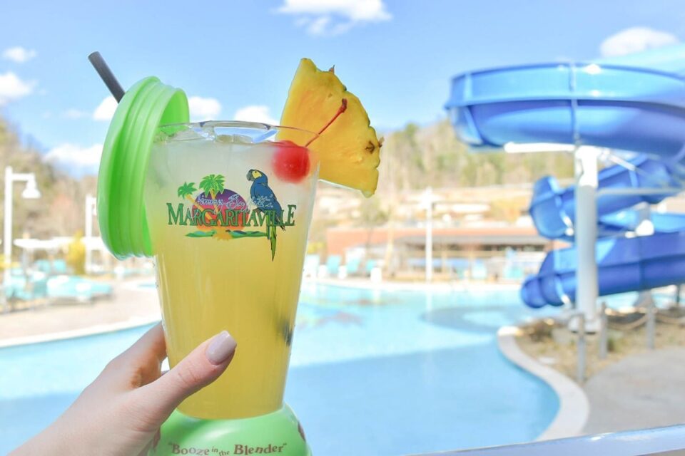 15 Best Hotels in Gatlinburg for Your Smoky Mountain Getaway