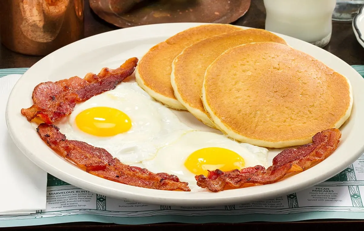 Breakfast with eggs, bacon, and pancakes at the Pancake Pantry in Gatlinburg TN 