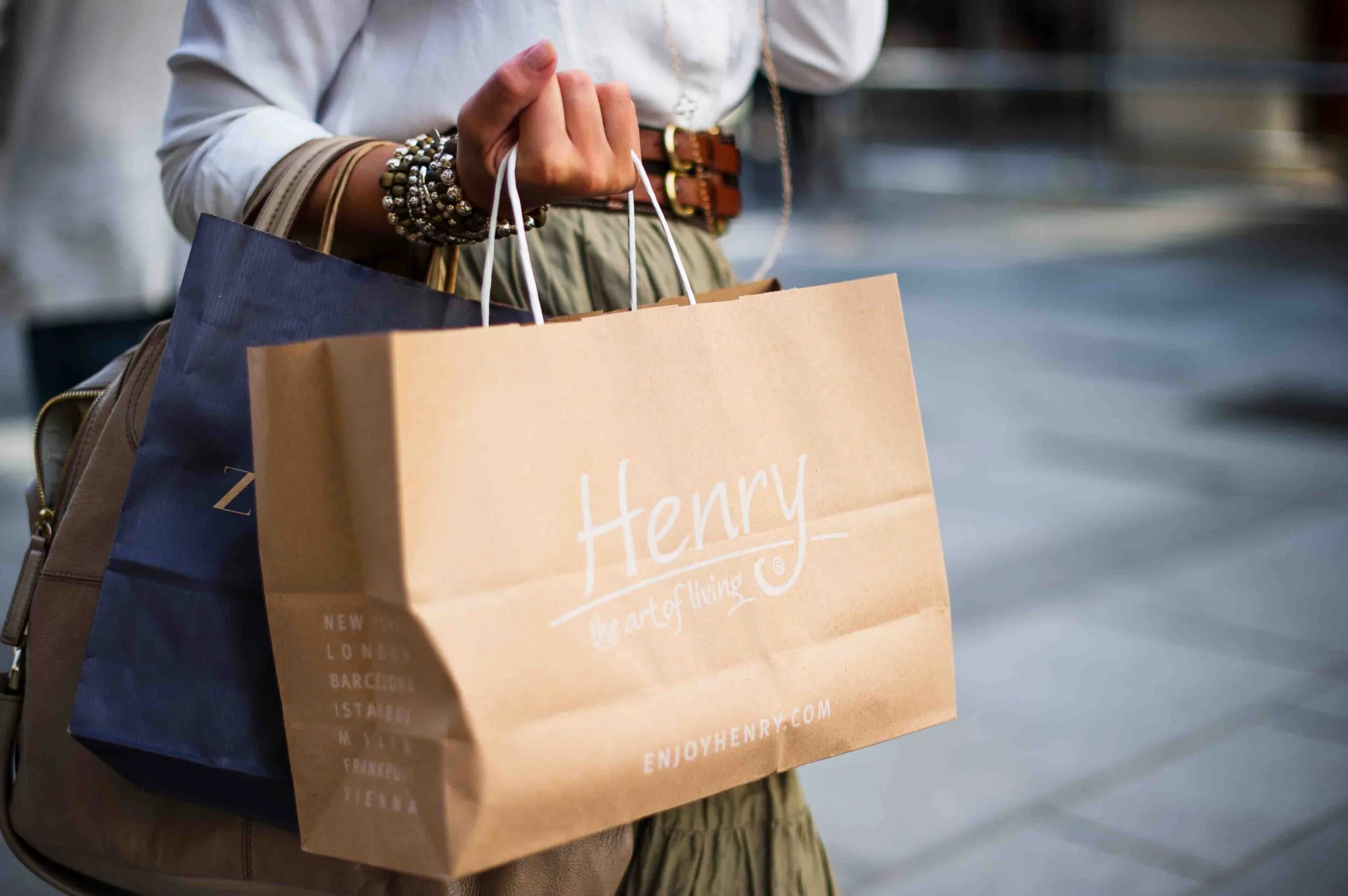 woman holding shopping bags 