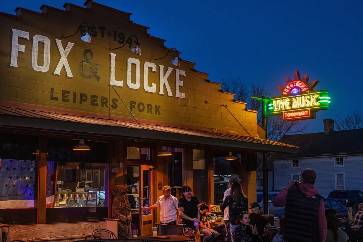 Fox & Locke live music venue in Leipers Fork TN