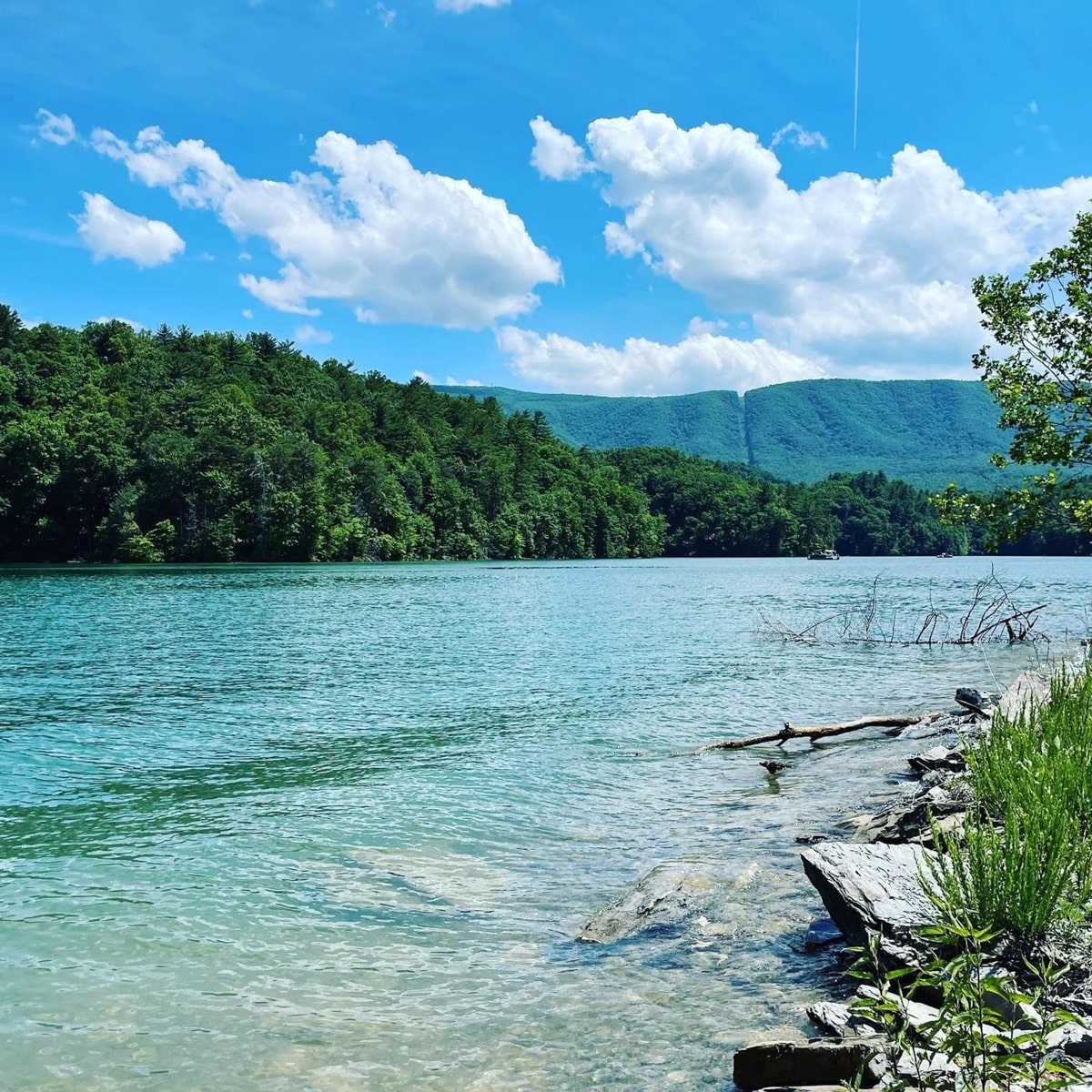 South Holston Lake with. mountain views from Spillway Trail near Bristol TN.