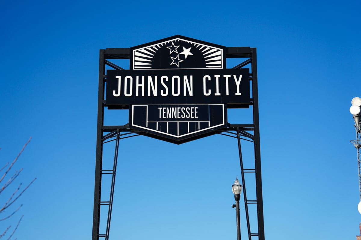 johnson city tennessee sign with blue sky 