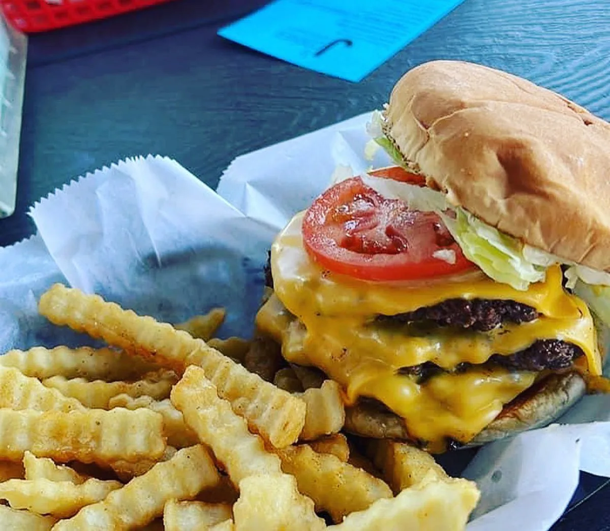 cheeseburger and fries at js corner in elizabethton tn 