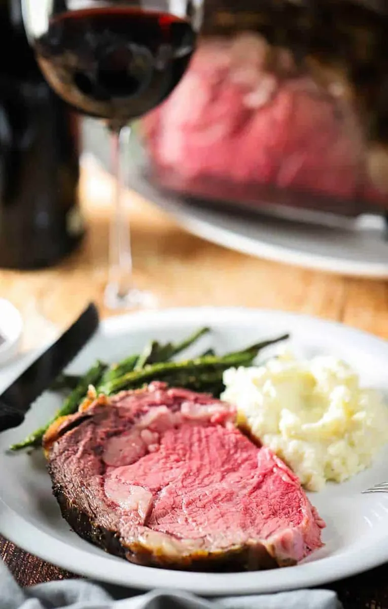 prime rib and mashed potatos at americano steakhouse in roan mountain