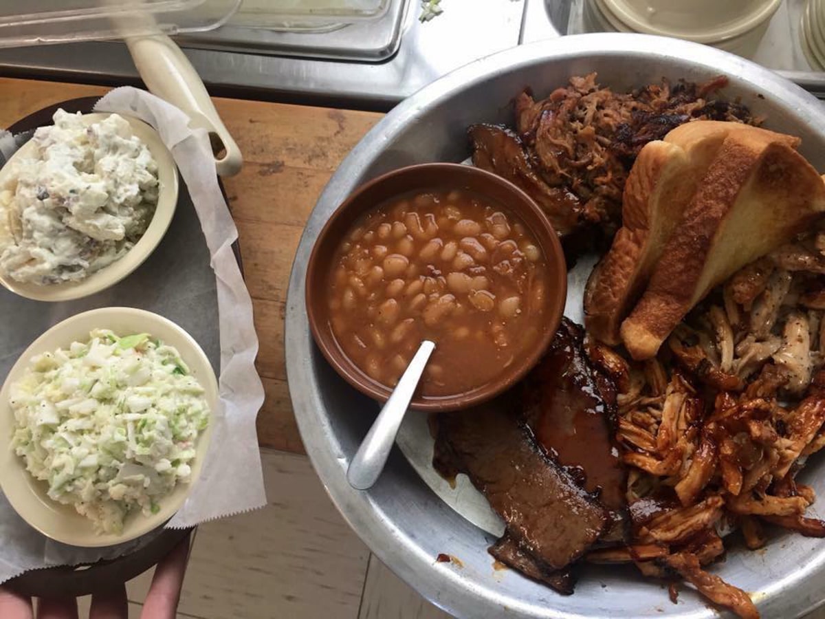 BBQ platter with pulled pork, beef brisket, beans, and coleslaw at big dan's bbq in elizabethton tn 