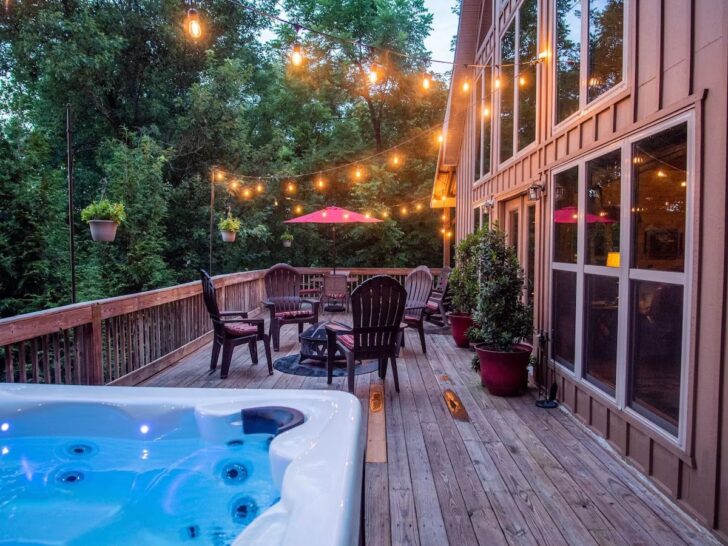 secluded mountain cabin in murfreesboro tn with hot tub and twinkling lights