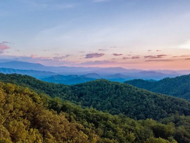 lancscape view of the East Tennessee mountains at sunset