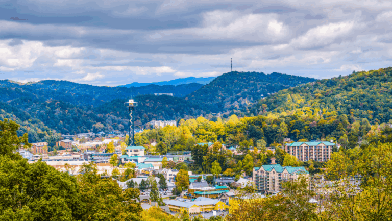 10 Tennessee Mountain Towns That Feel Extra Magical in Winter