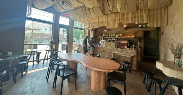 10 Best Cozy Coffee Shops in Nashville for Slow Mornings