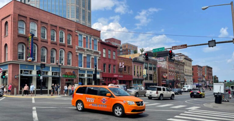 10 Best Things to Do on Broadway in Nashville