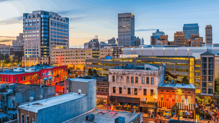 11 Charming Tennessee Towns to Visit This Winter