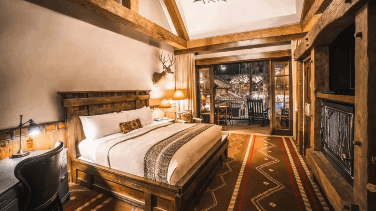 8 Unique Places to Stay in Tennessee That Turn a Trip Into a Story