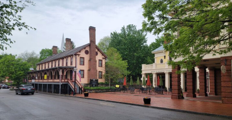 This Peaceful Tennessee Town Feels Like the Perfect Place to Start Over