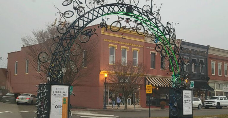 10 Charming Tennessee Towns for the Sweetest Weekend Escape