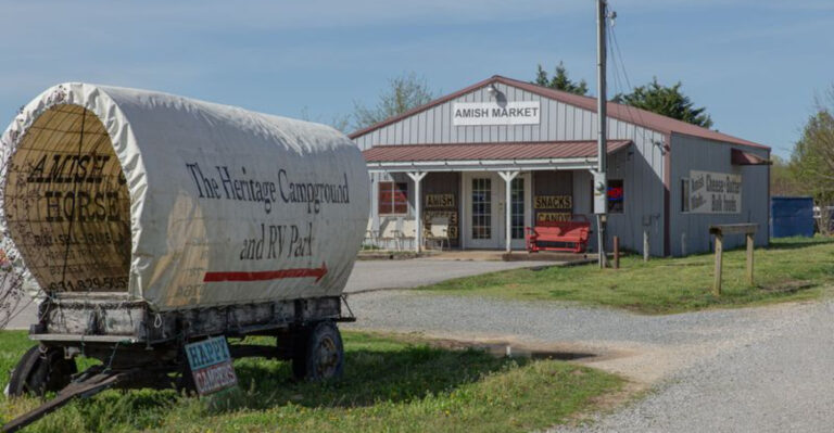 This Amish Grocery Store in Tennessee Has Locals Lining Up for Homemade Sandwiches
