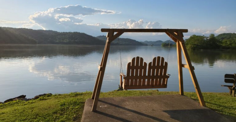 This Tennessee Town Feels Like a Scene from The Andy Griffith Show