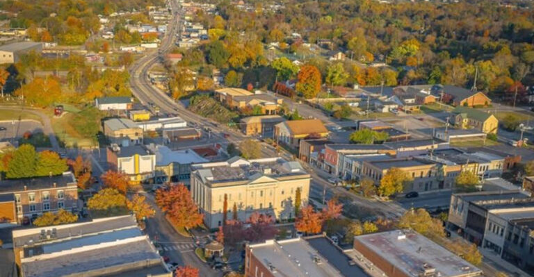 Want Cheaper Groceries? This Tennessee Town Is 23.2% Below the National Average