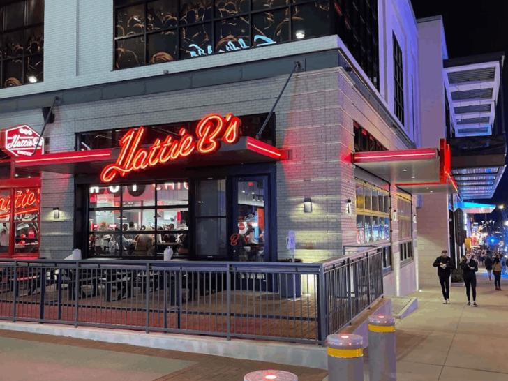 12 Must-Try Fast-Casual Restaurants in Tennessee That Always Deliver