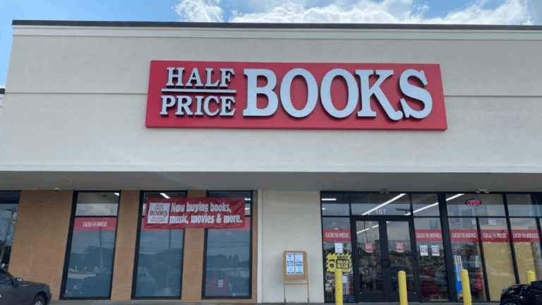 7 Giant Bookstores in Tennessee With Endless Shelves to Explore