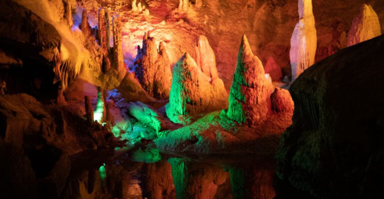 8 Tennessee Caves That Feel Like Something Out of a Movie
