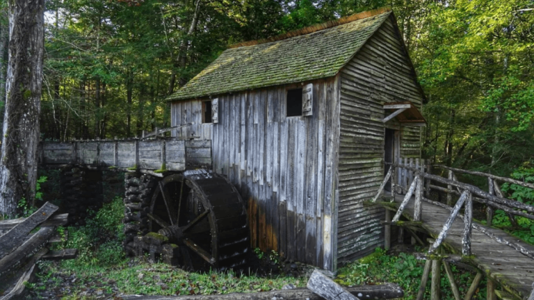 Hidden in Tennessee’s Smokies, This 150-Year-Old Grist Mill Still Runs Today