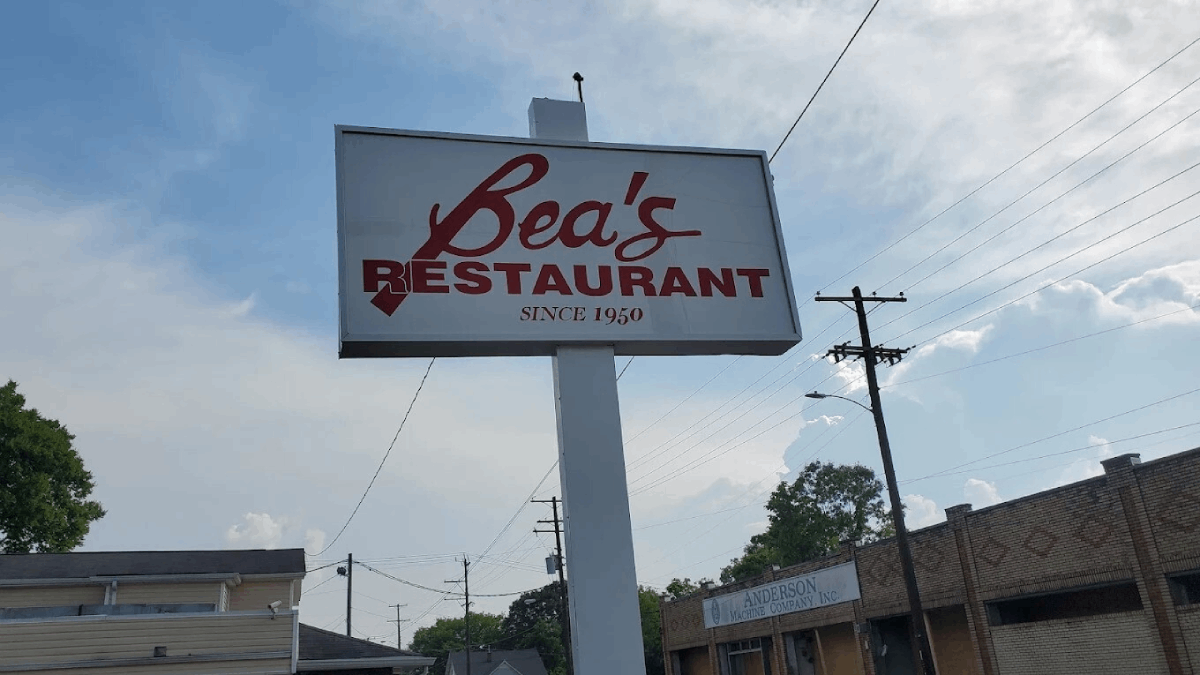 People in Tennessee Will Road Trip Just for This All-You-Can-Eat Meal