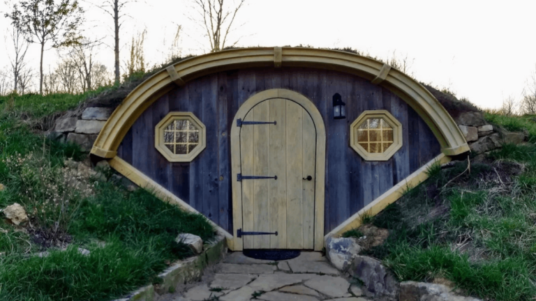 There's a Hidden Hobbit House in Tennessee—and You Can Sleep There