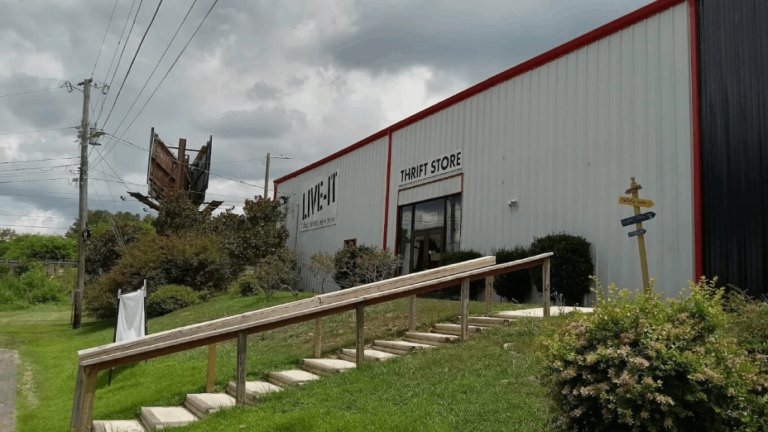 This Massive Thrift Store in Tennessee Can Take an Entire Day to Explore