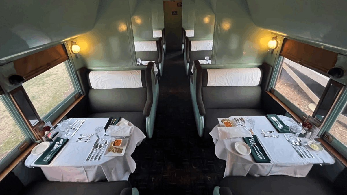 This Scenic Tennessee Train Ride Comes With an Unforgettable Dinner