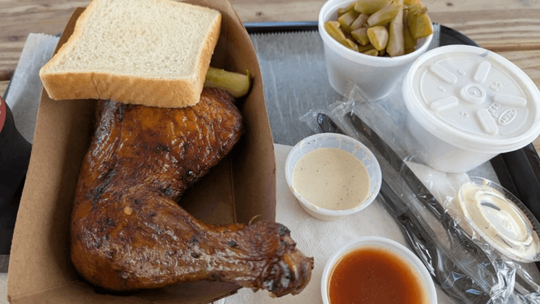 This Under-the-Radar Amish Town in Tennessee Is Known for Seriously Good Comfort Food