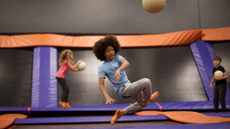 10 Incredible Indoor Playgrounds in Tennessee That Kids Are Obsessed With