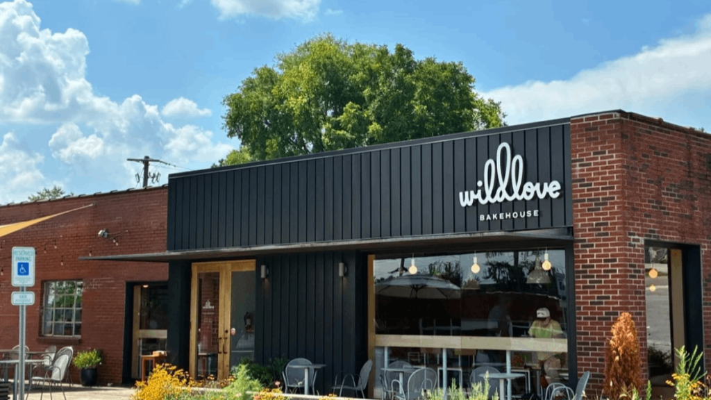 10 Best Spots in Tennessee With Cinnamon Rolls You'll Be Dreaming About, Ranked