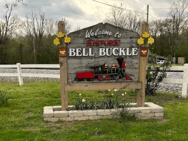 10 Tennessee Towns That Refuse to Modernize&mdash;and Locals Like It That Way