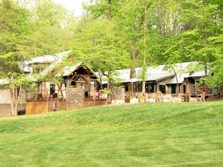 10 Top-Rated Restaurants in Tennessee With Views That Feel Almost Unreal