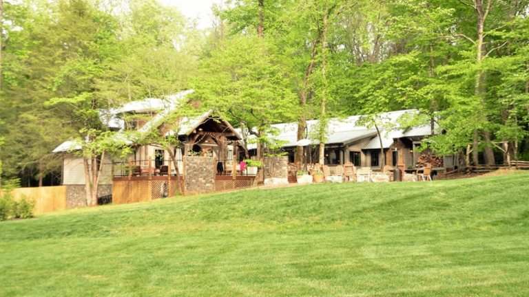 10 Top-Rated Restaurants in Tennessee With Views That Feel Almost Unreal