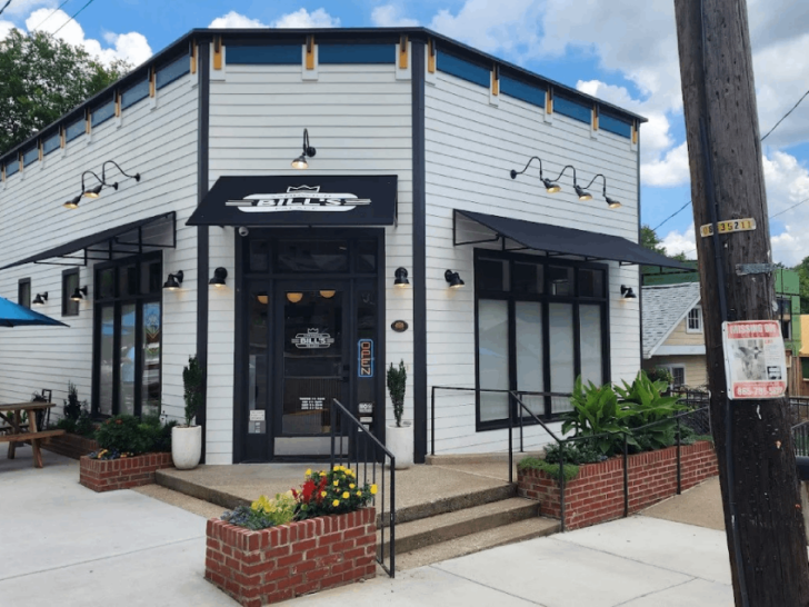 12 Tennessee Sandwich Spots That Prove Simple Food Still Wins Every Time