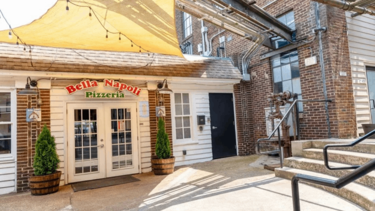 13 Tennessee Italian Restaurants That Are Always Packed for a Reason