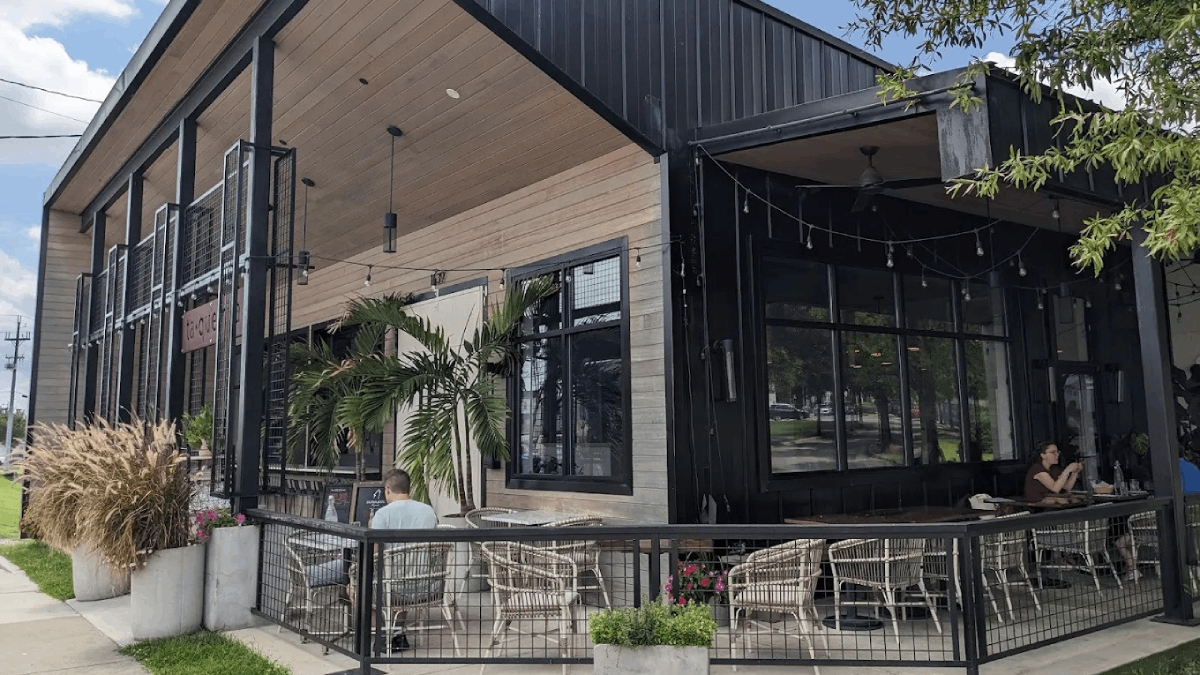 15 Hidden Gem Restaurants In Tennessee You Need On Your Must Try List 15 Hidden Gem Restaurants In Tennessee You Need On Your Must Try List 