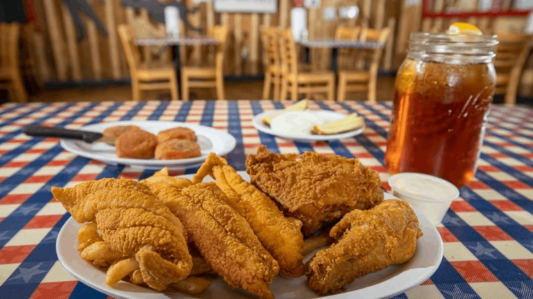 8 Tennessee Fish Camp Restaurants That Feel Straight Out of the 1970s