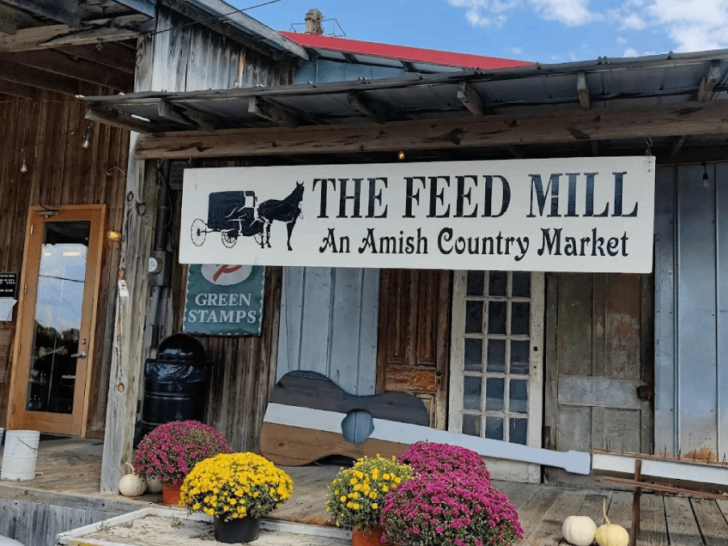 If You've Never Spent a Day at This Amish Market in Tennessee, This Is Your Sign to Go