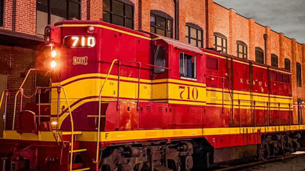 Take This Breathtaking Tennessee Train Ride for a Magical Spring Day Trip