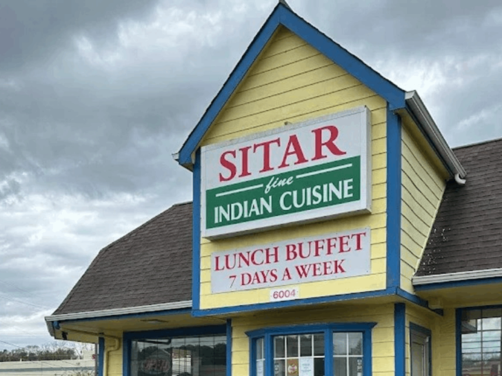 This East Tennessee Indian Buffet Is A Hidden Gem For Comfort Food