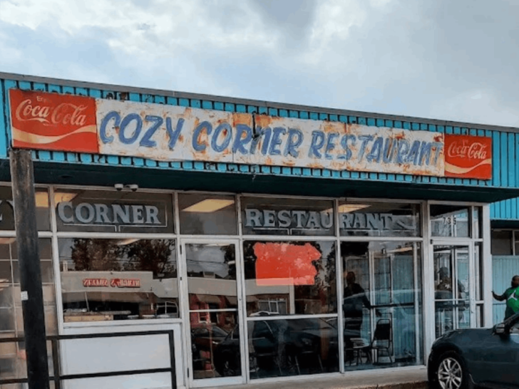 This Legendary Tennessee BBQ Shack Looks Like It’s Barely Standing—And That’s How You Know It’s the Real Deal